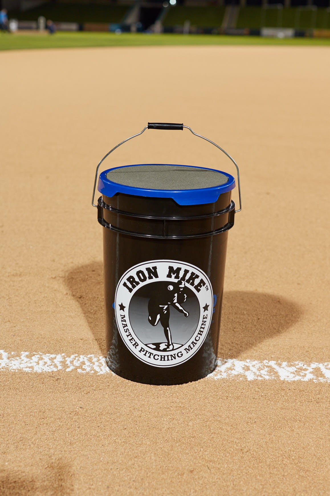 IRON MIKE™ BALL BUCKET